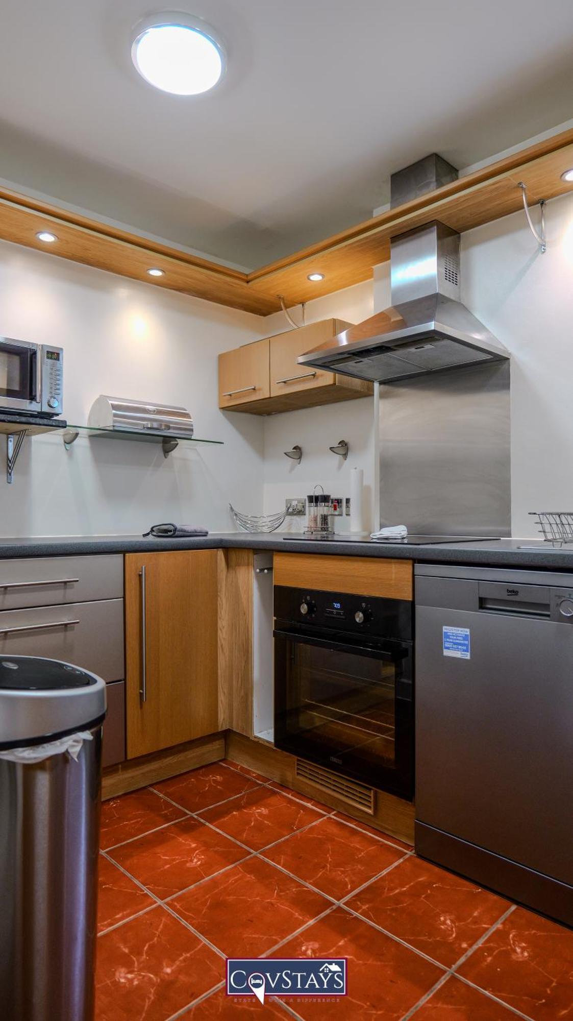 Triumph House - 3-Bed 2-Bath Apartment In Coventry City Centre By Covstays Eksteriør bilde
